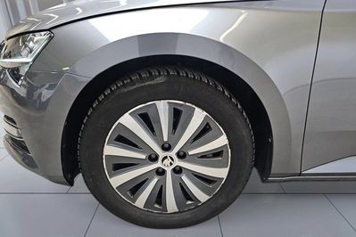 Skoda Superb 2.0 TDI SCR Style DSG