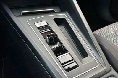 Volkswagen Golf VIII 2.0 TSI GTI DSG