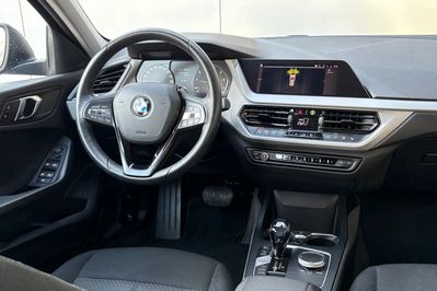 BMW Seria 1 118i