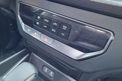 SsangYong Musso Grand 2.2 e-XDi Joy 4WD aut