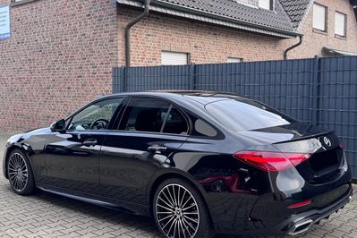 Mercedes Klasa C 300 d 4-Matic AMG