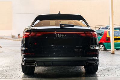 Audi Q8 55 TFSI e quattro