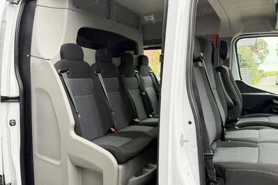 Renault Master 2.3 dCi L2H2