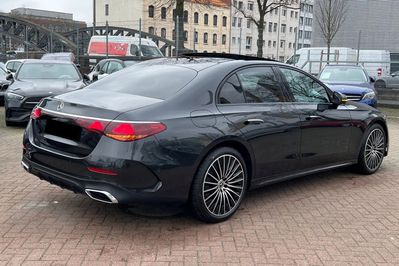 Mercedes Klasa E 200 4-Matic AMG