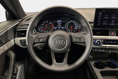 Audi A4 40 TFSI mHEV S tronic