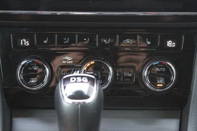 Skoda Superb 2.0 TDI Ambition DSG