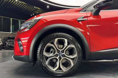 Renault Captur 1.6 E-Tech Plug-In Intens