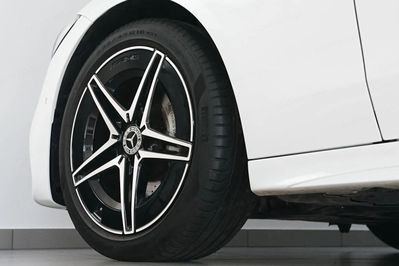 Mercedes Klasa C 300 mHEV 4-Matic AMG