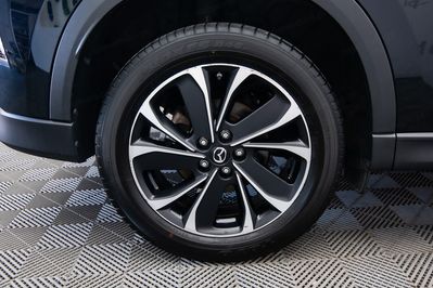 Mazda CX-5 Hikari 2WD