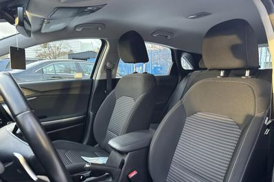 Kia Ceed M 1.5 T-GDI  DCT