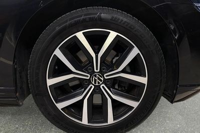 Volkswagen Passat 1.5 TSI DSG