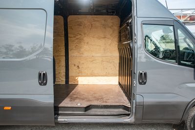 Iveco Daily 35S18 Hi-Matic 16m3 L4H2