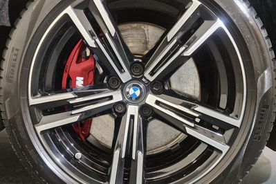 BMW Seria 3 330i xDrive M Sport