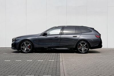 BMW Seria 5 Touring 520d xDrive M Sport