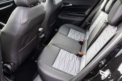 Jeep Avenger Upland 1.2 Hybrid 4xe