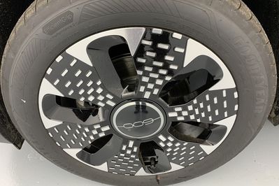 Fiat 600 La Prima 1.2 Hybrid eDCT6