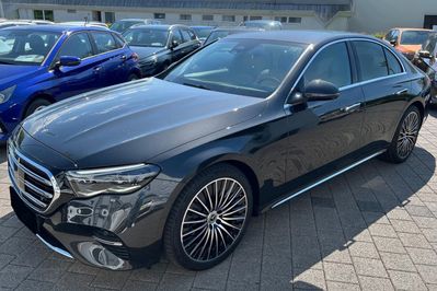Mercedes Klasa E 300 de 4-Matic Exclusive