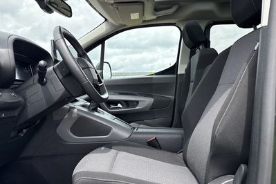 Toyota Proace City Verso 1.5 d-4D Vip