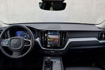 Volvo XC60 T6 Plug-In Hybrid AWD Plus Bright