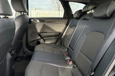 Kia Ceed 1.5 T-GDI Tribute DCT