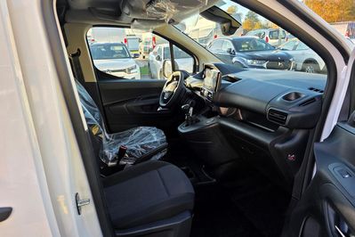 Peugeot Partner Van Standard  L1H1
