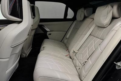 BMW Seria 7 740d xDrive mHEV M Sport sport-aut
