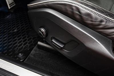 Volvo XC60 D4 R-Design