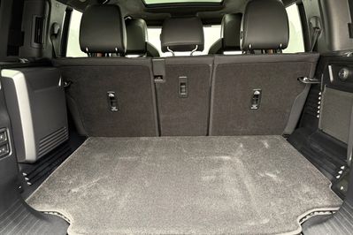 Land Rover Defender 110 P635 V8 OCTA