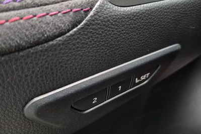 Toyota C-HR Tokyo Edition 2.0 PHEV Dynamic Force