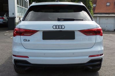 Audi Q3 35 TFSI S line