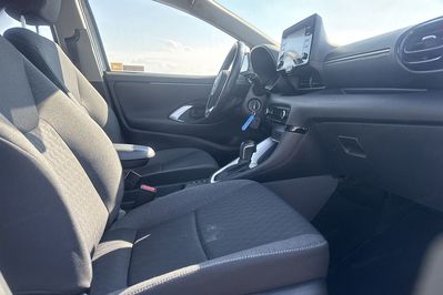 Toyota Yaris Hybrid Comfort