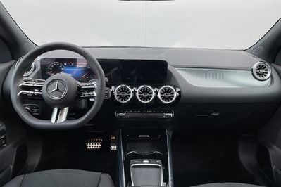 Mercedes GLA 200 AMG Line