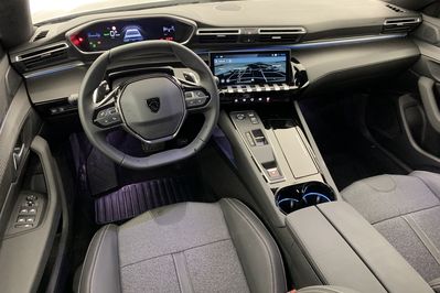 Peugeot 508 ALLURE 1.6 Hybrid e-EAT8