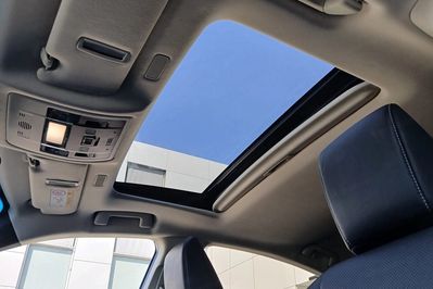Lexus ES 300h Business Edition