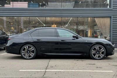 BMW Seria 7 740d xDrive M Sport