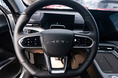 Chery TIGGO 8 Comfort 1.6 T-GDI DCT