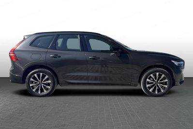 Volvo XC60 B4 B Plus Dark