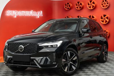 Volvo XC60 B5 AWD Plus Dark