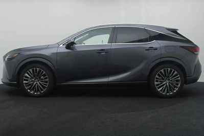 Lexus RX 350h Omotenashi