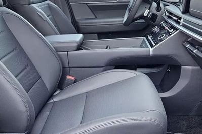 Hyundai Santa Fe Platinum 4WD aut 7os. 1.6 T-GDI HEV