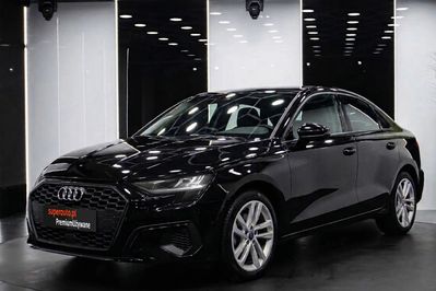 Audi A3 35 TFSI mHEV S tronic