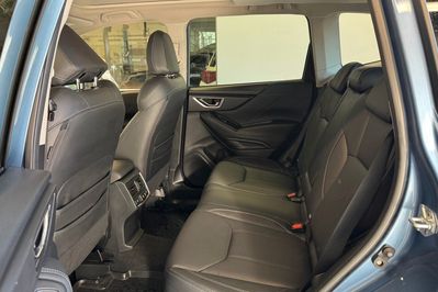 Subaru Forester 2.0i-L Platinum (EyeSight) Lineartronic