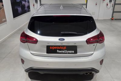 Ford Focus EcoBoost mHEV ST-Line
