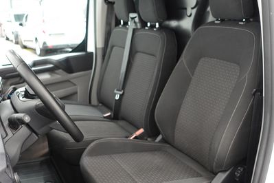 Ford Transit Custom 320 L2H1 Trend A8