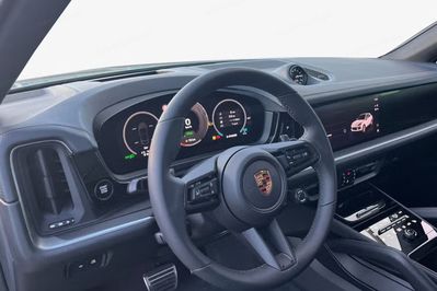 Porsche Cayenne Coupe S E-Hybrid Black Edition