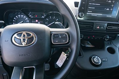 Toyota Proace City Verso Long L2H1 7os AT