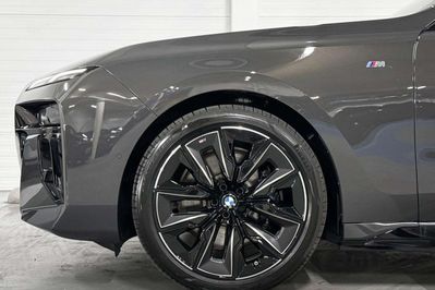 BMW Seria 7 740d xDrive M Sport