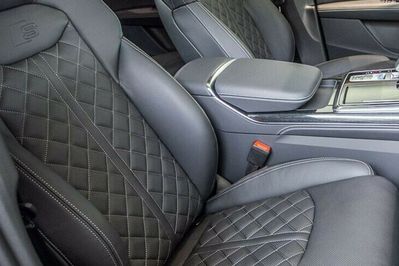 Audi Q7 50 TDI quattro S Line