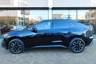 Toyota bZ4X Style EV