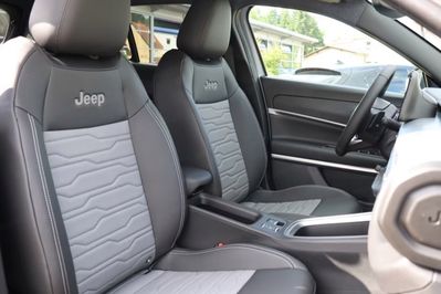 Jeep Avenger Overland 4xe 1.2 T3 mHEV eDCT6